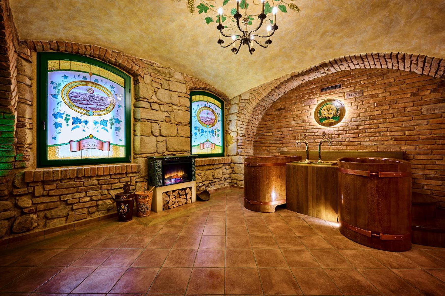 Spa Beerland - At The Golden Lamb Plzen Ngoại thất bức ảnh